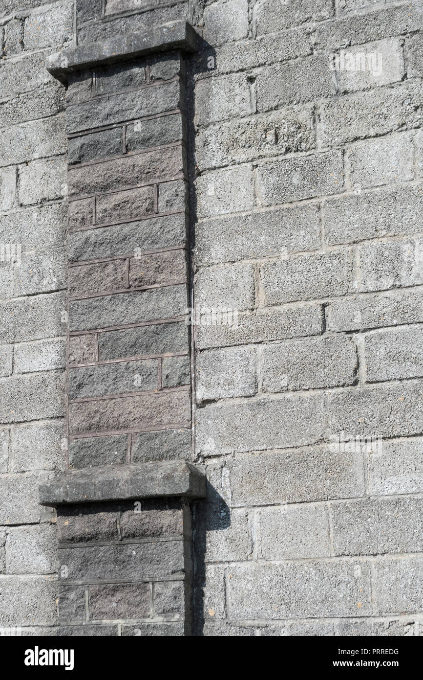 Wall concrete blockwork hires stock photography and images Alamy