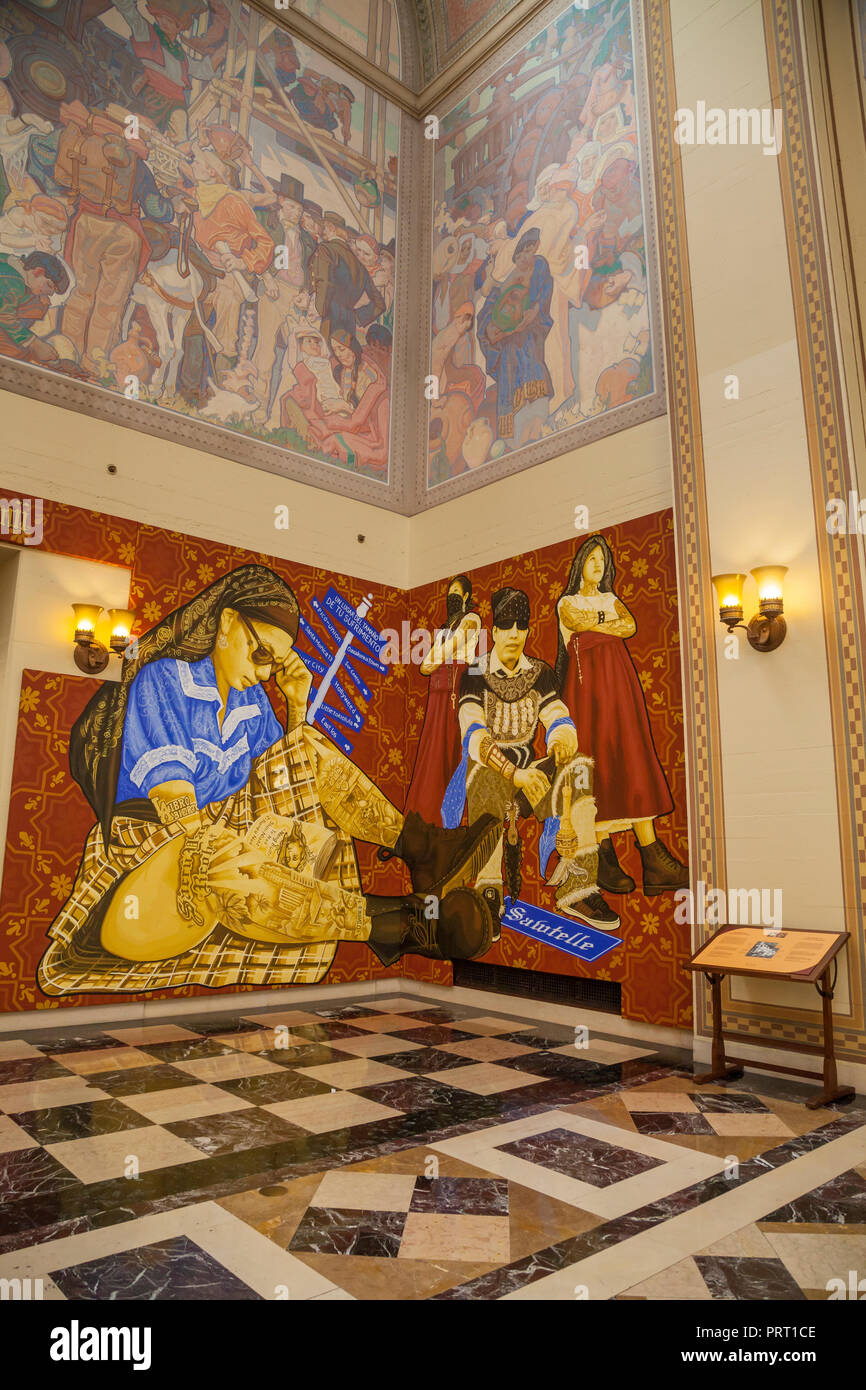 Mural Inside Los Angeles Central Library Los Angeles California Usa Stock Photo Alamy