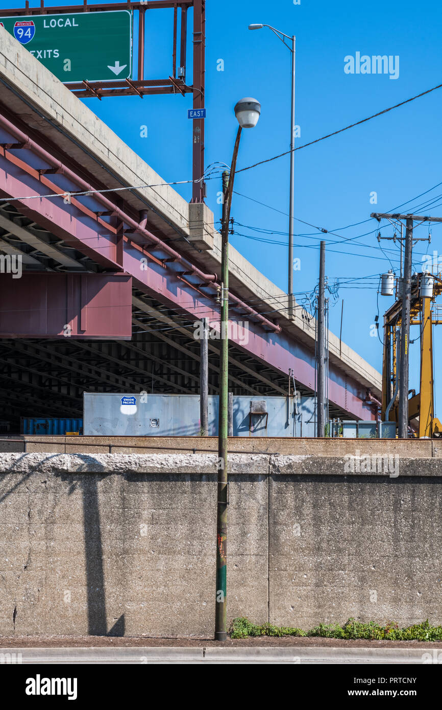 View of the elevated section of the Dan Ryan expressway from below Stock Photo