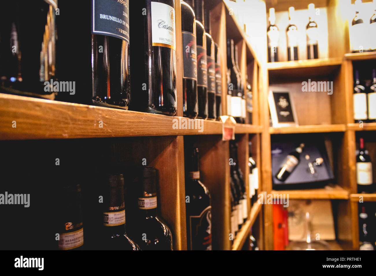 Italian Wine Store Stock Photo Alamy