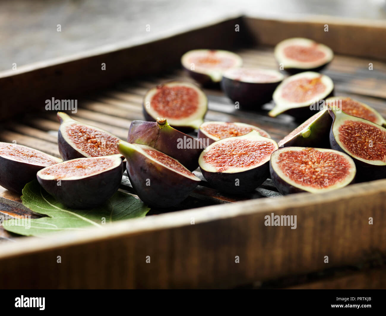 Drying figs hires stock photography and images Alamy