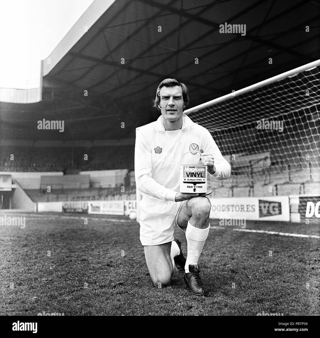 Paul madeley leeds united Black and White Stock Photos & Images Alamy