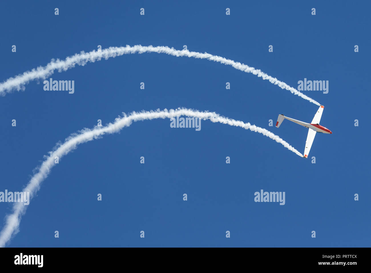 Start & Flug H-101 Salto glider modified with a jet engine added ...