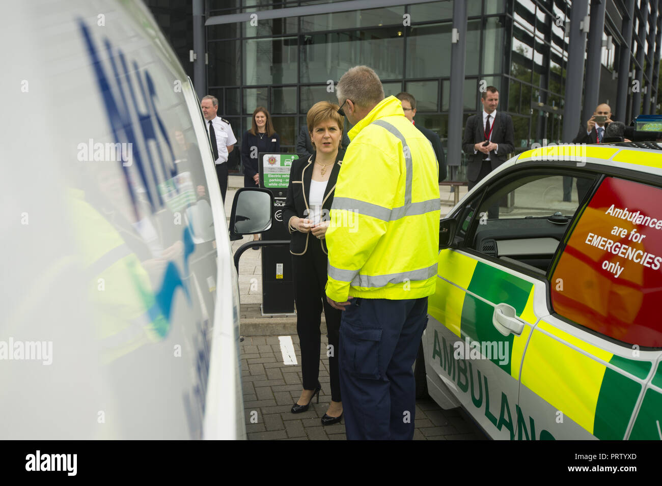Scottish First Minister views a selection of electric vehicles from the