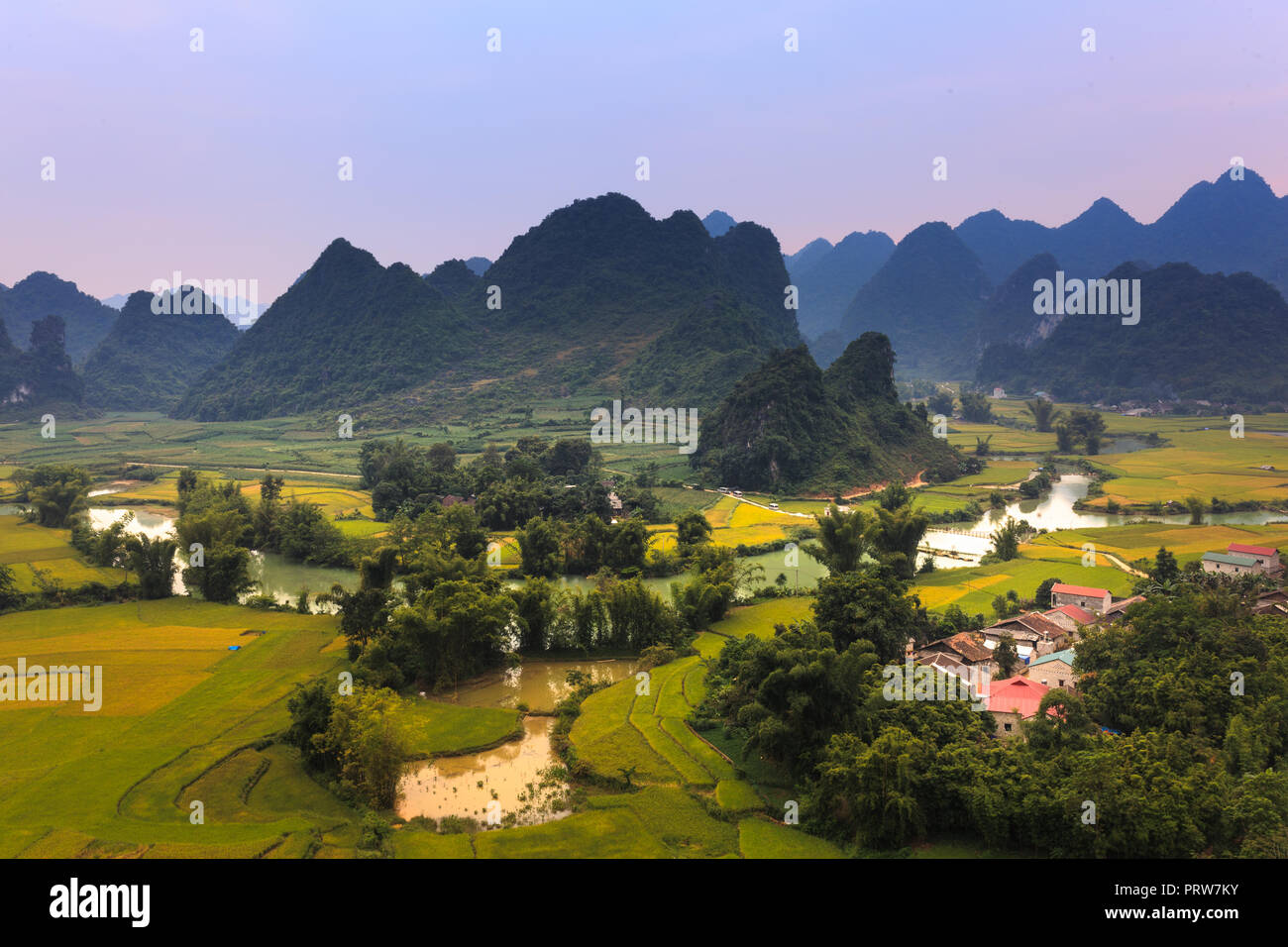 Magical sunset on the area near mountain Phong Nam, Cao Bang province, Vietnam Stock Photo