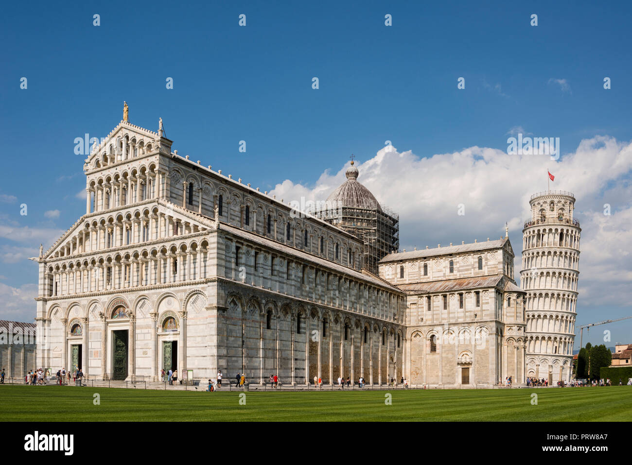 The Leaning Tower of Pisa and Cattedrale di Pisa, Tuscany, Italy Stock Photo
