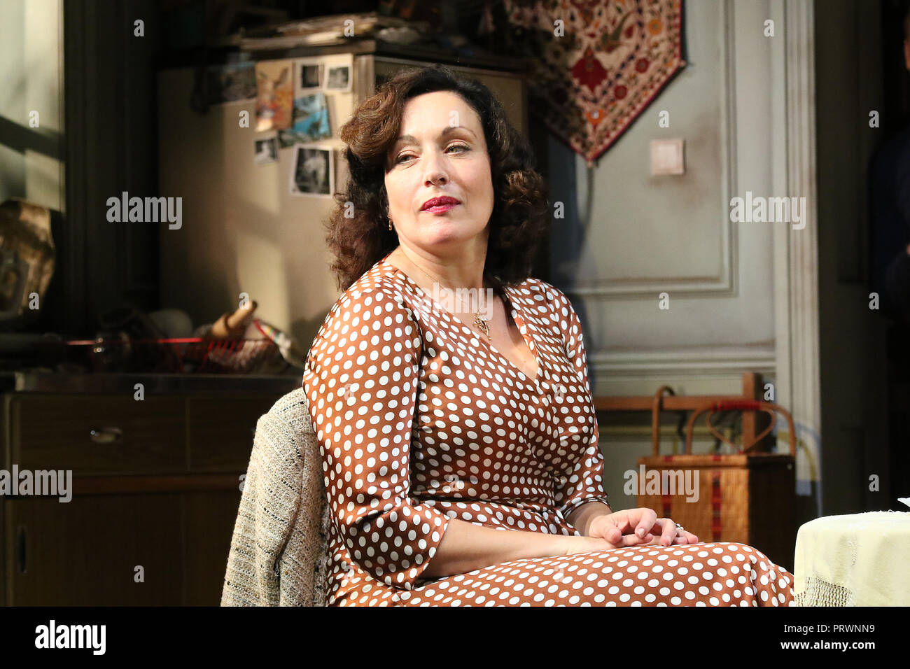 lucy-cohu-hi-res-stock-photography-and-images-alamy