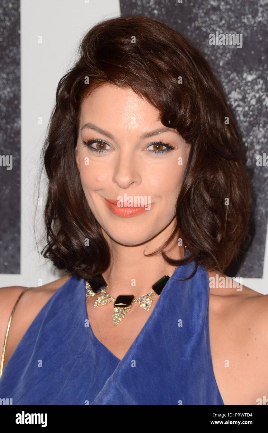 Los Angeles, CA, USA. 27th Sep, 2018. Pollyanna Mcintosh at arrivals for THE WALKING DEAD SEASON 9 Premiere, DGA Theater Complex, Los Angeles, CA September 27, 2018. Credit: Priscilla Grant/Everett Collection/Alamy Live News Stock Photo