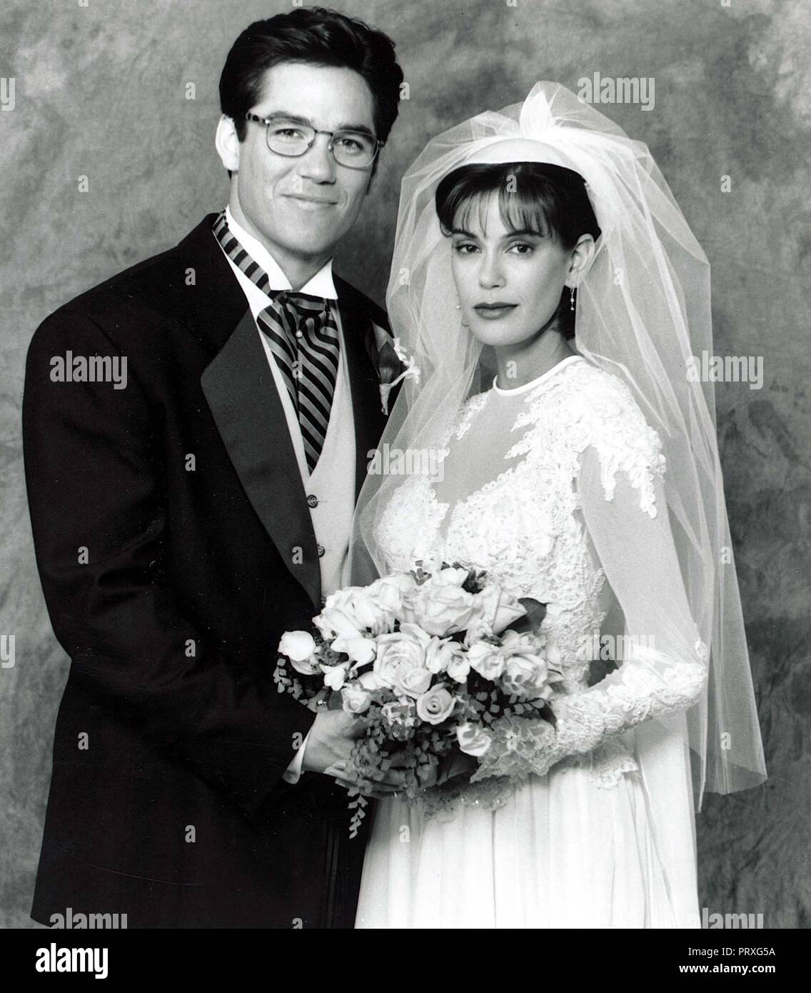 Los Angeles. Teri Hatcher and Dean Cain from the TV series 'New