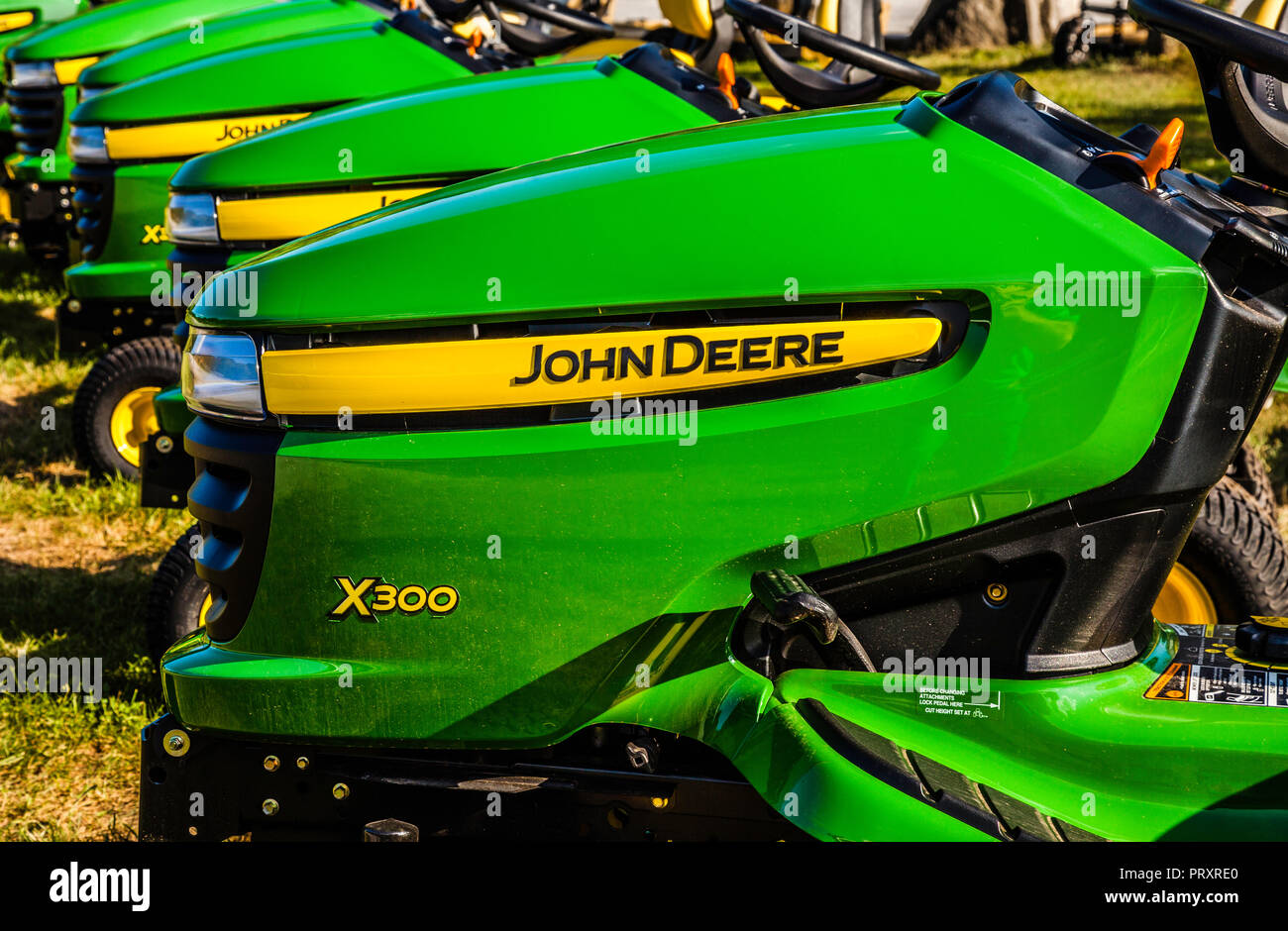 John Deere Riding Mowers Canaan, Connecticut, USA Stock Photo Alamy