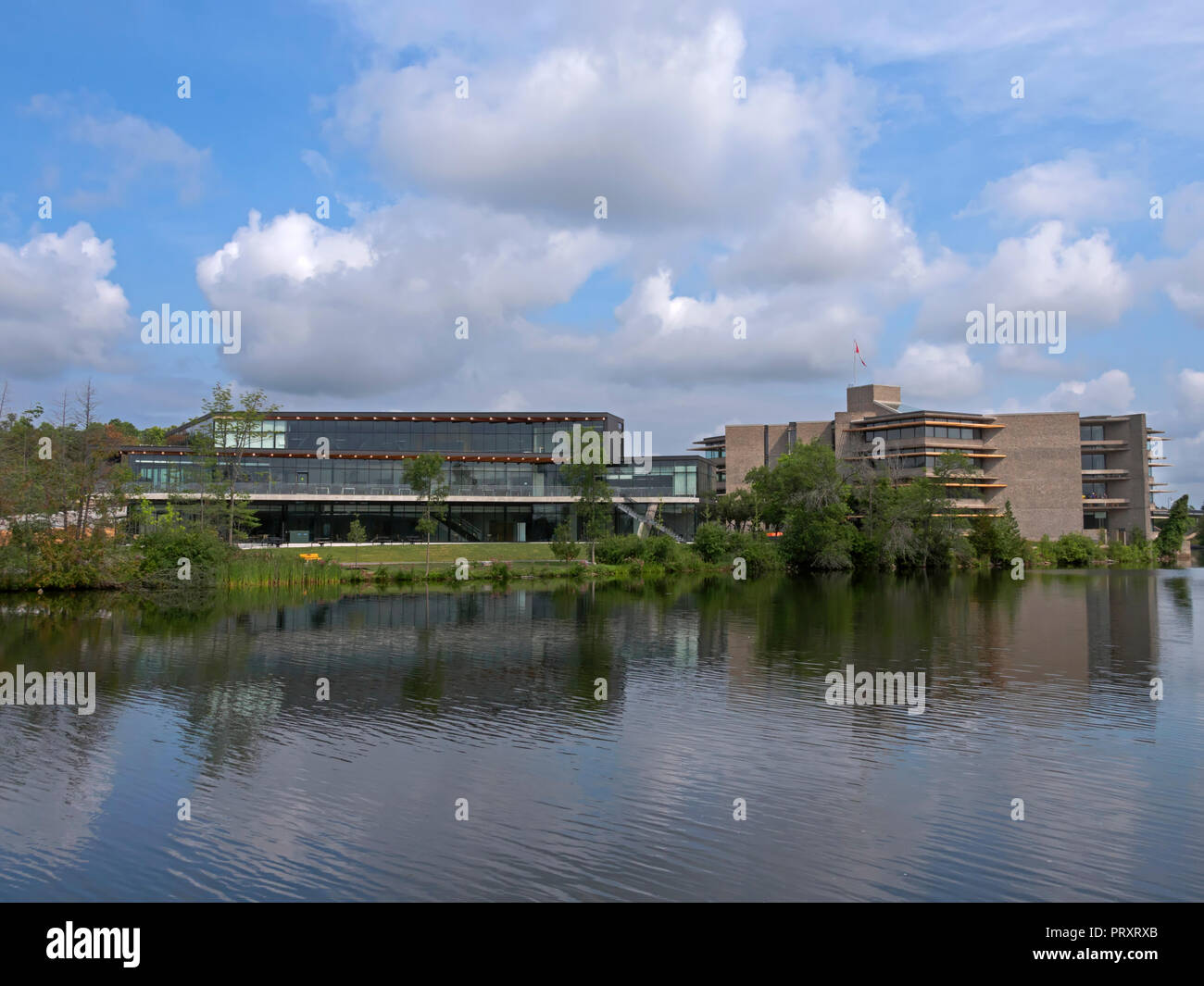 Trent University, Symons Campus, Peterborough, Ontario. Student Centre and Bata Library. Stock Photo