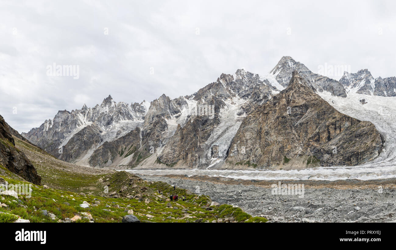 Meeting point of Masherbrum glacier and Gondogoro glacier, Karakoram, Pakistan Stock Photo