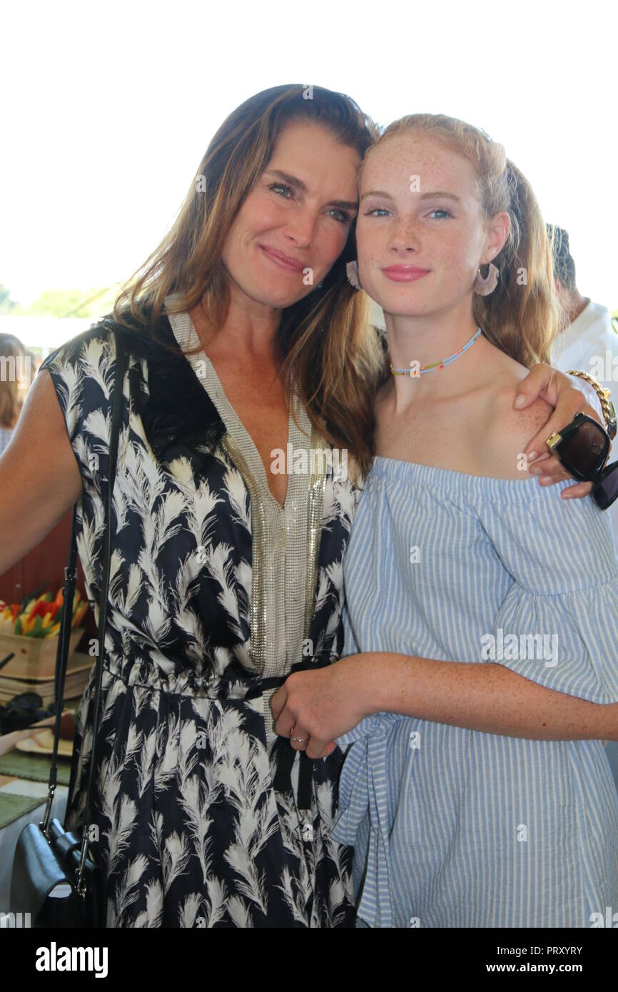 Rowan henchy hi-res stock photography and images - Alamy