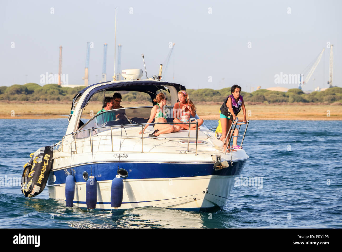 Nautic activities hi-res stock photography and images - Alamy