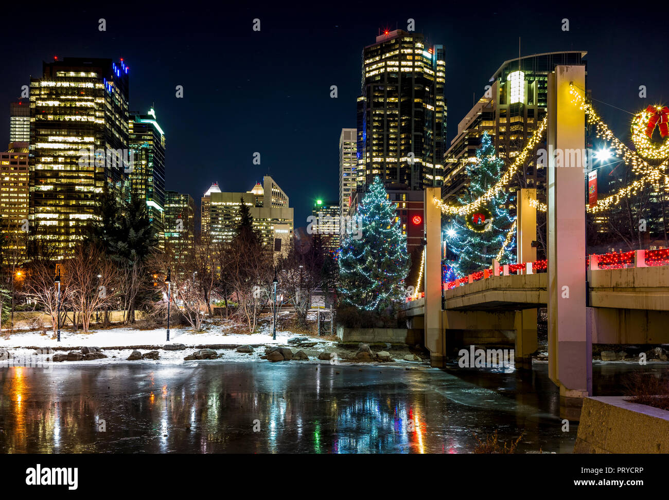 Calgary skyline winter hires stock photography and images Alamy