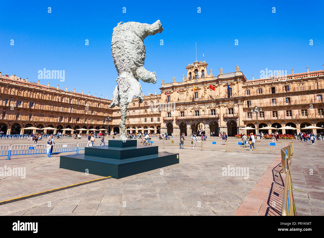 Salamanca Spain September 22 2017 The Plaza Mayor Or Main Square Is A Large Plaza Located In The Center Of Salamanca Used As A Public Square Sp Stock Photo Alamy