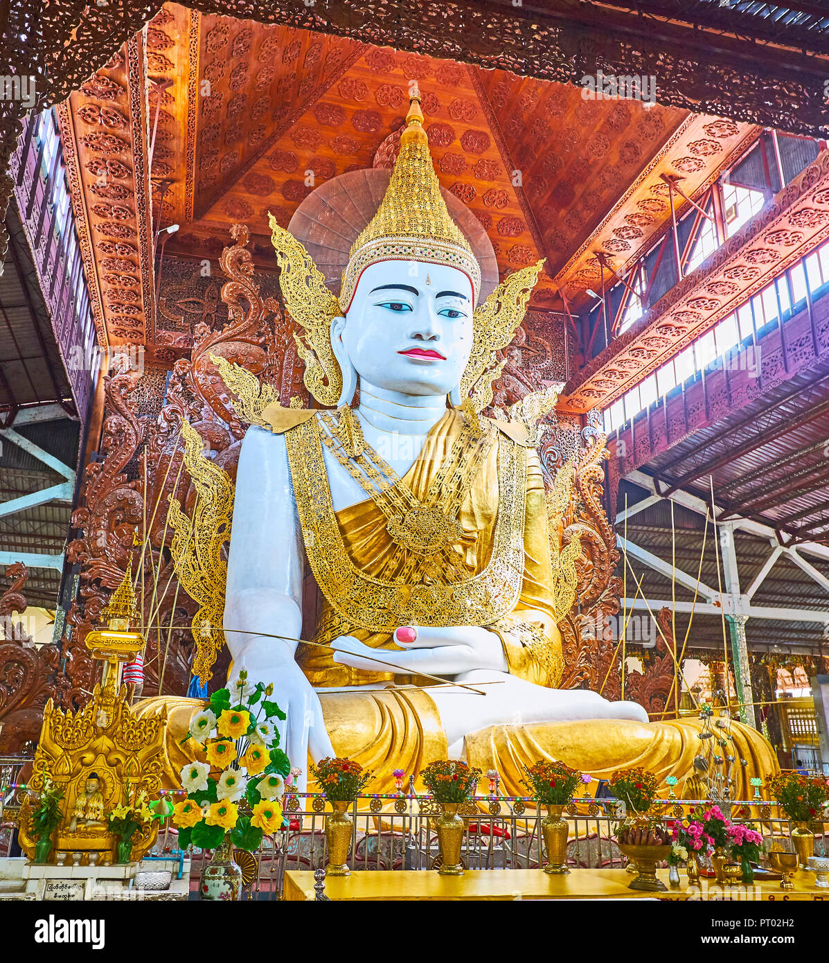Nga htat gyi pagoda hi-res stock photography and images - Alamy