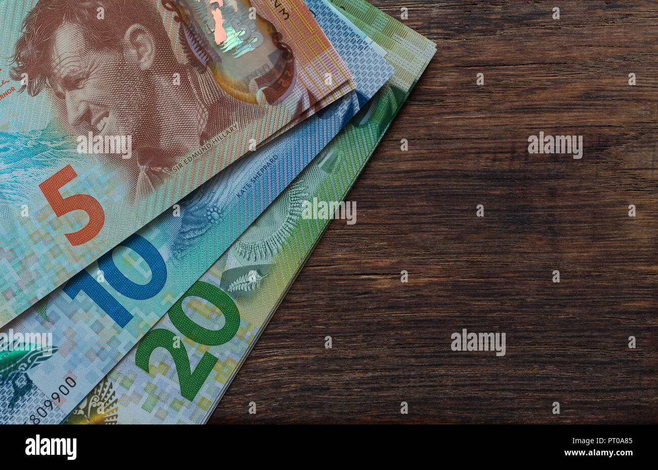 new-zealand-dollars-have-different-denominations-stock-photo-alamy