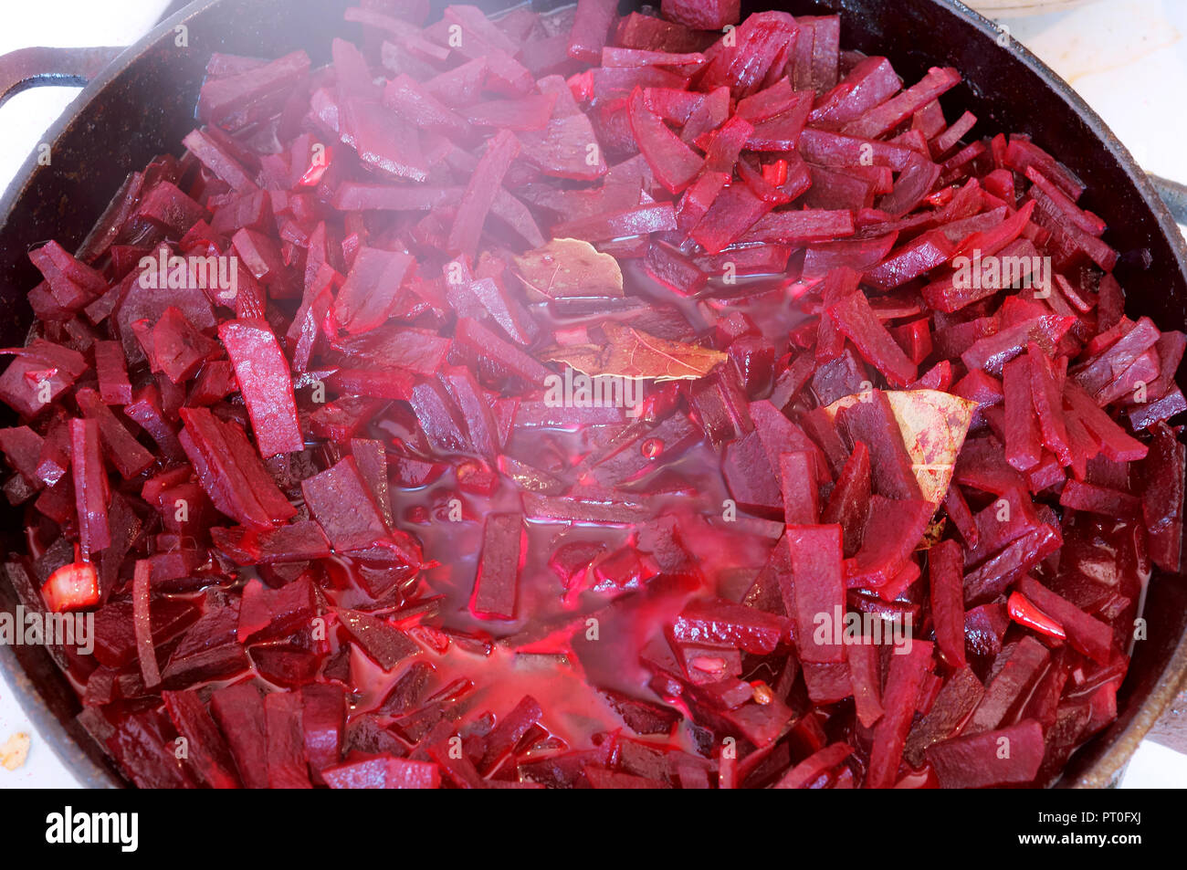red beets cut, sugar beets for cooking Stock Photo