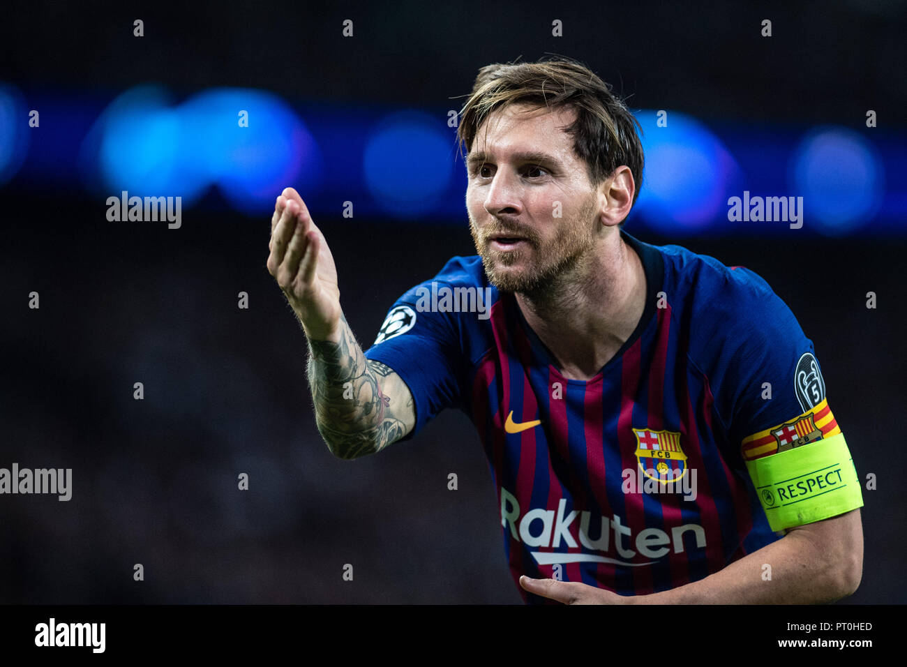Lionel messi legendary football player hi-res stock photography and ...