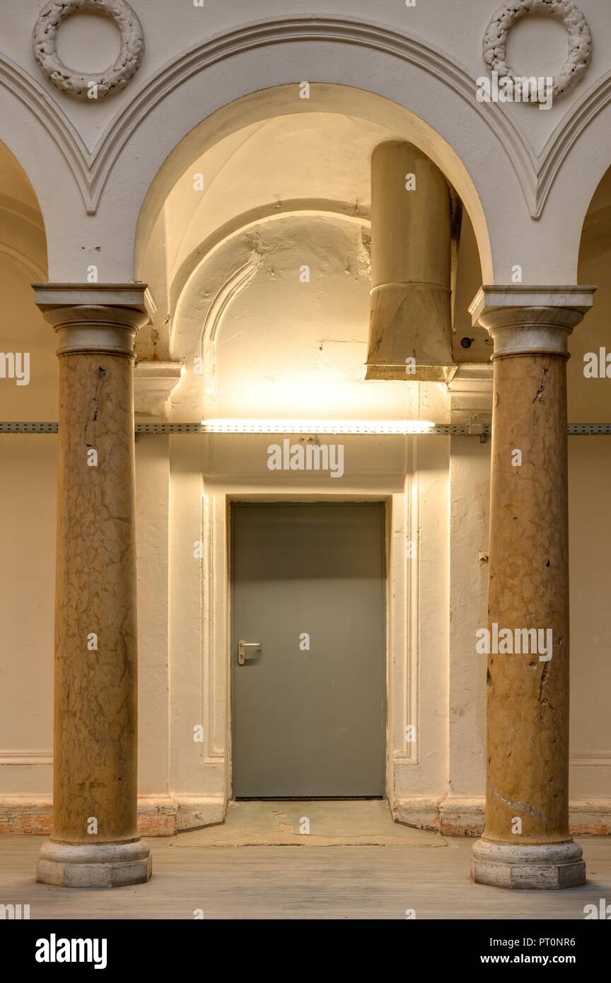 Wien, Fugbachgasse, ehemaliges 'Römisches Bad' - Vienna, former 'Roman ...