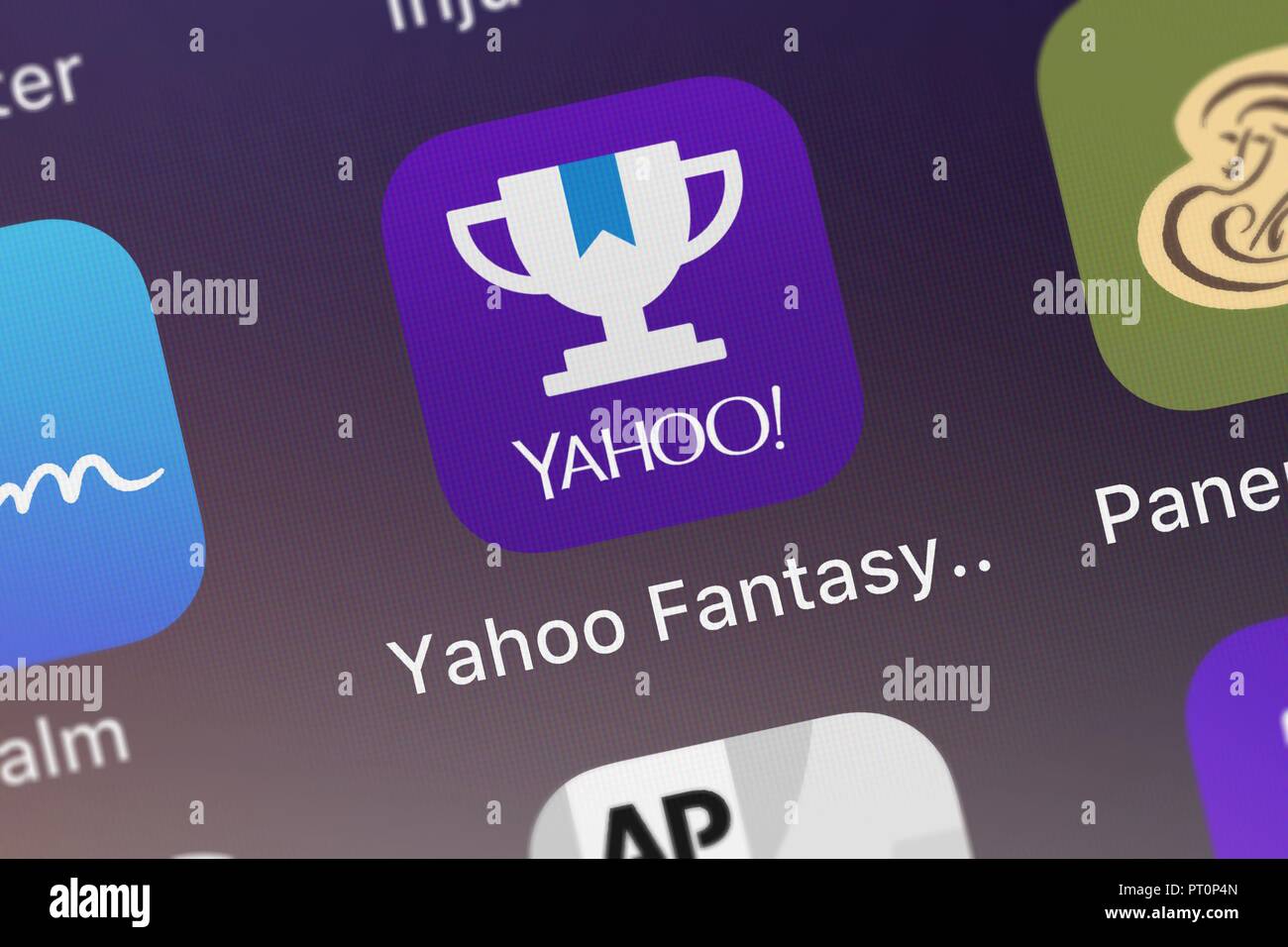108 Yahoo Football Stock Photos, High-Res Pictures, and Images