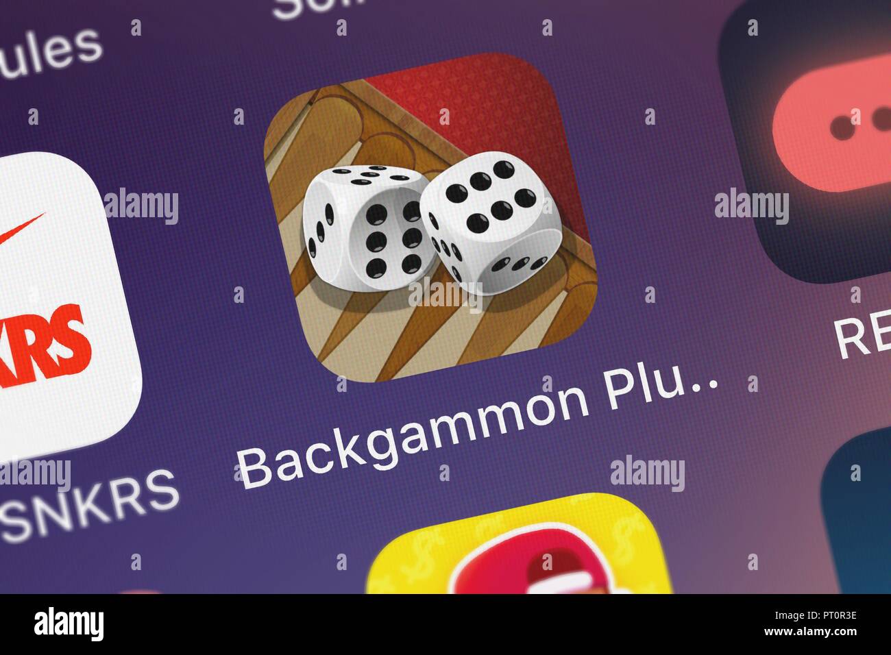 Backgammon plus hires stock photography and images Alamy