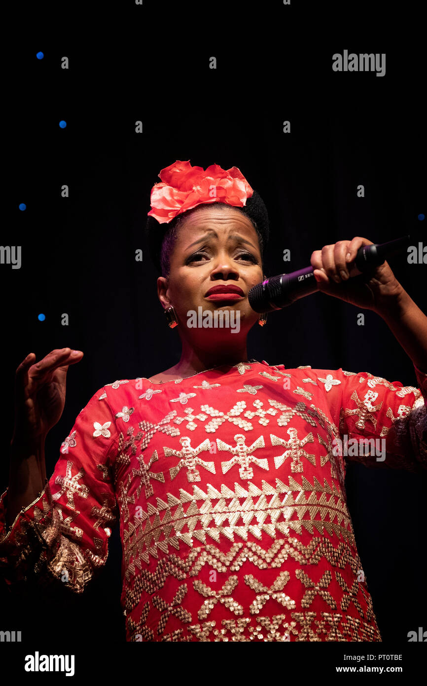 Vimala Rowe sings Billie Holiday songs with John Ethridge, Scarborough Jazz Festival 2018 Stock Photo