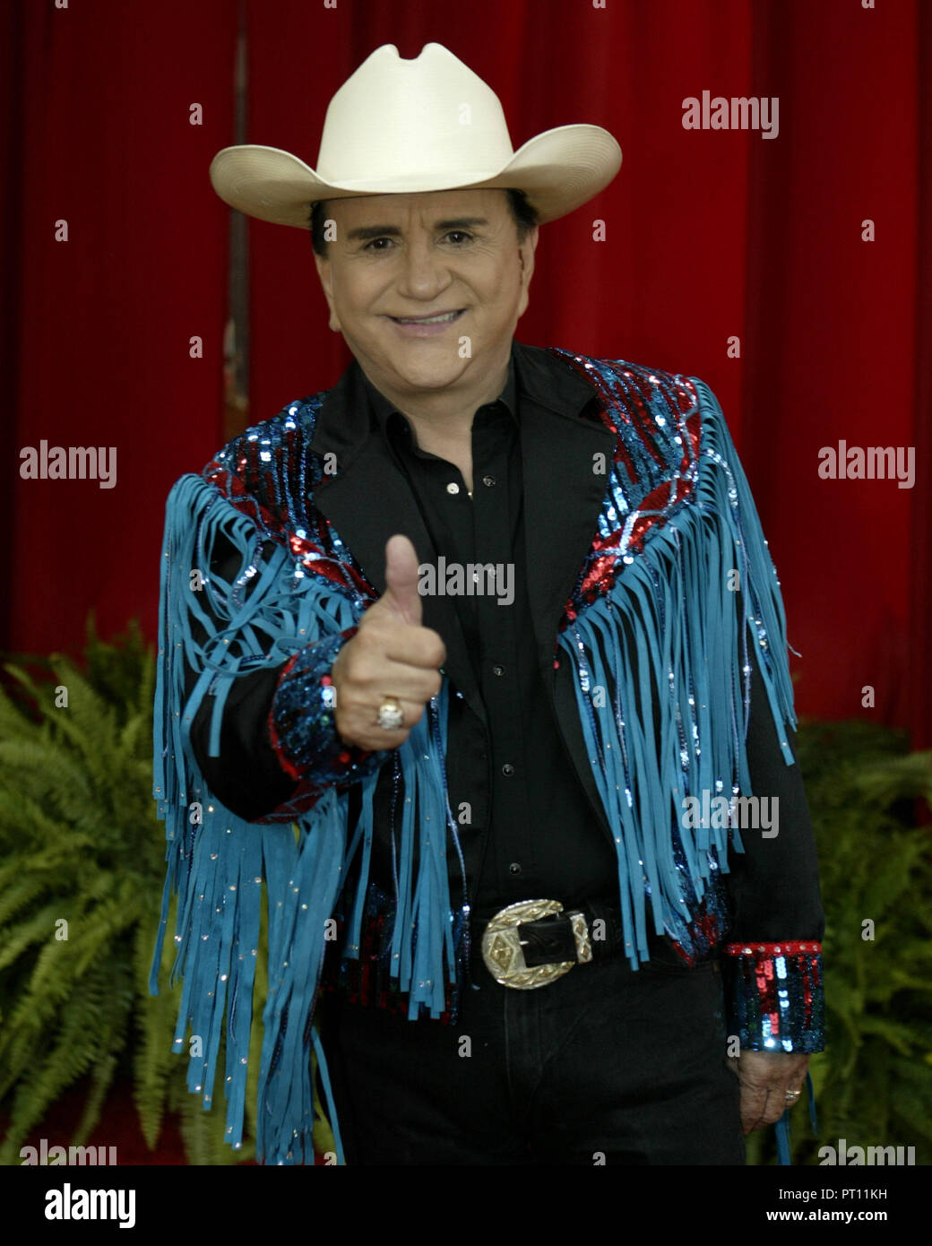 Johnny Canales arrives on the red carpet entering the 2005 Latin Billboard Awards , at the Miami Arena, in Miami,  Florida, on April 28, 2004. Stock Photo