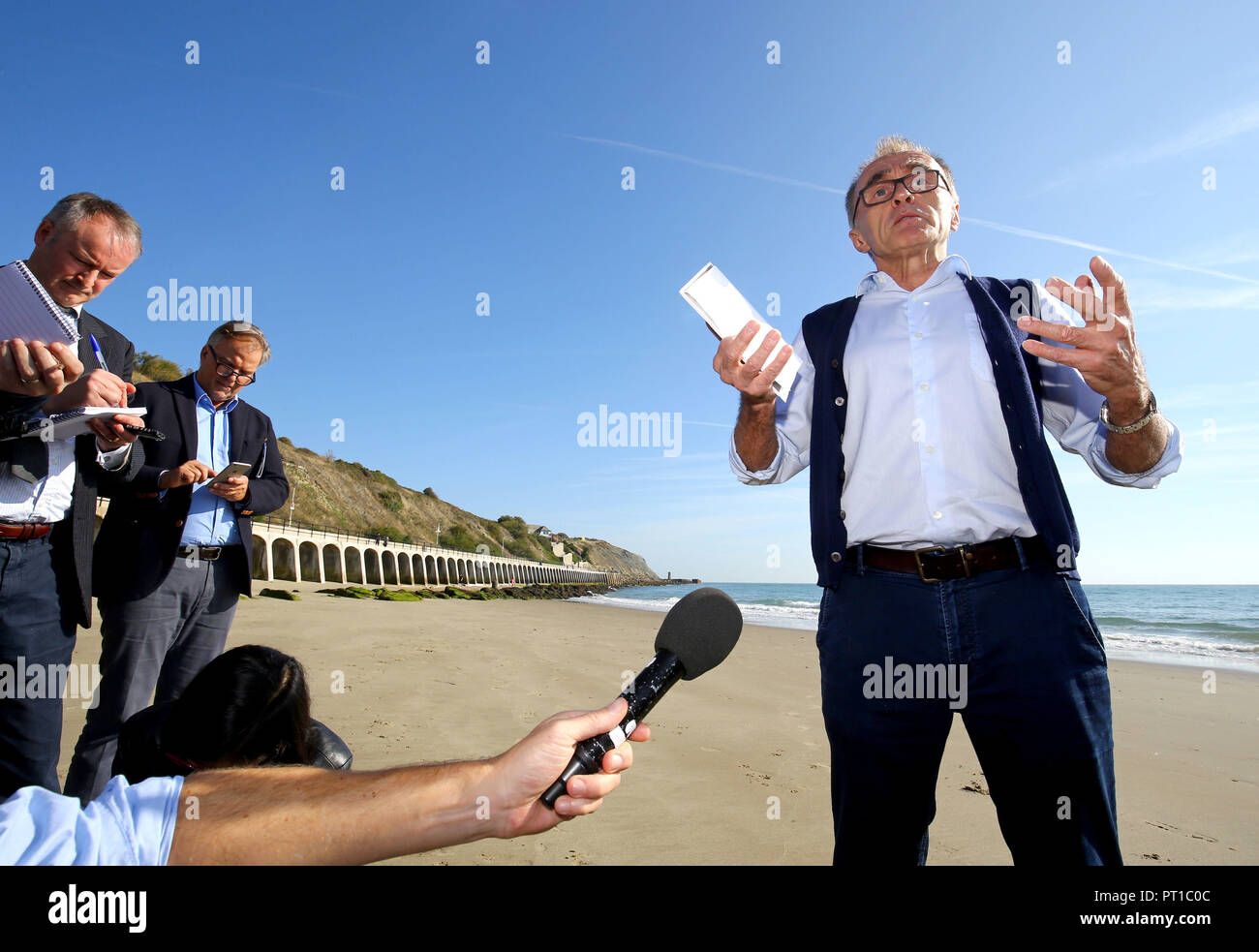 Danny Boyle speaks to press at Folkestone Beach as he announces plans for his Armistice Day commission for 14-18 NOW, the UK's arts programme for the First World War centenary. Stock Photo