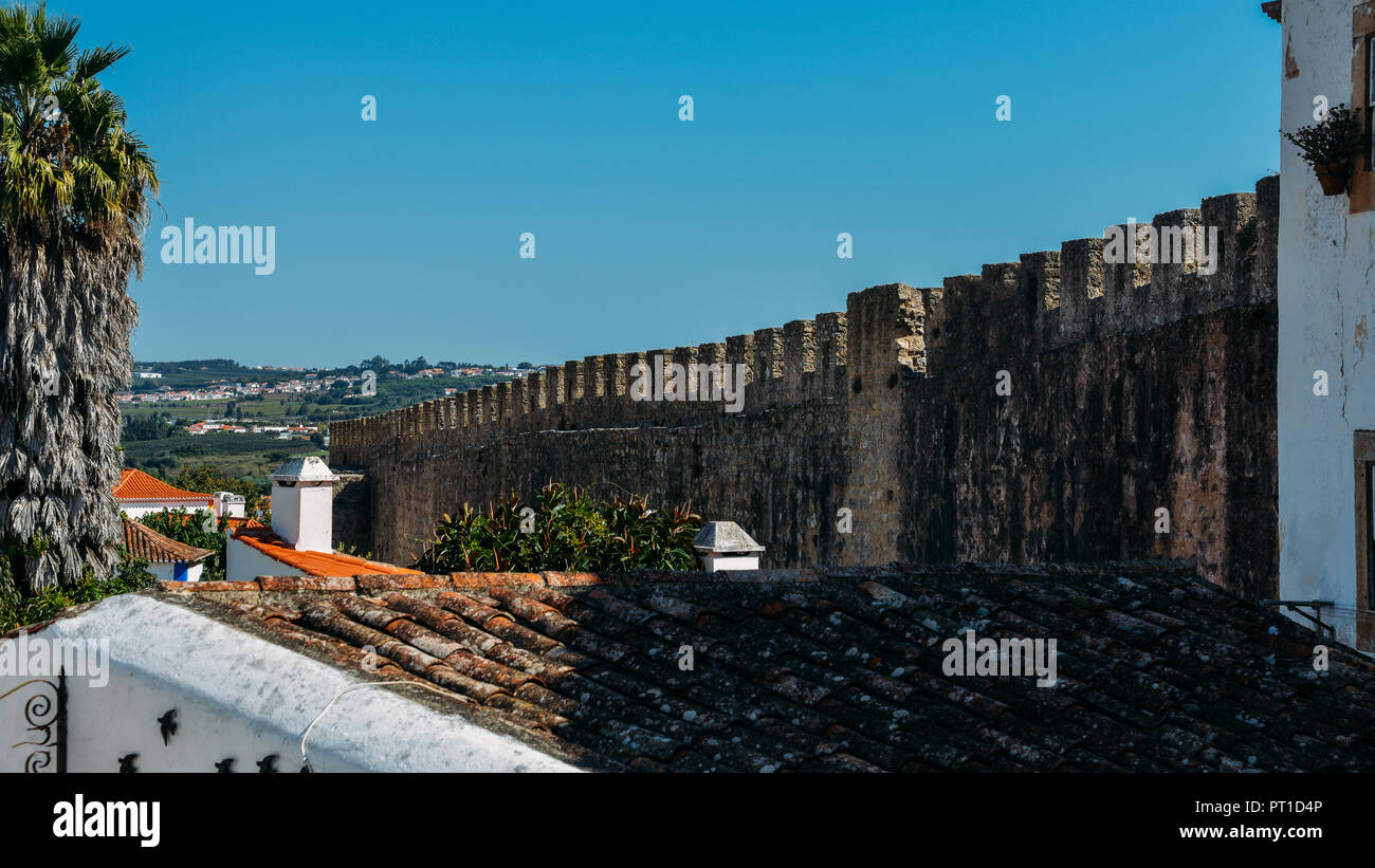 Fortified castle walls at Obidos, Leiria District, Pinhal Litoral, Portugal Stock Photo