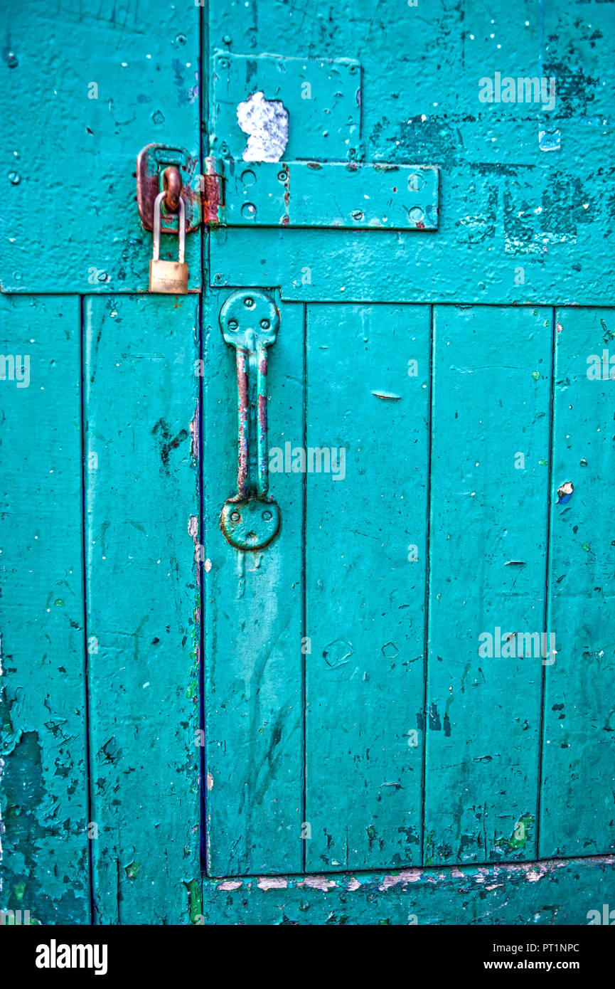 Bluey green door hires stock photography and images Alamy