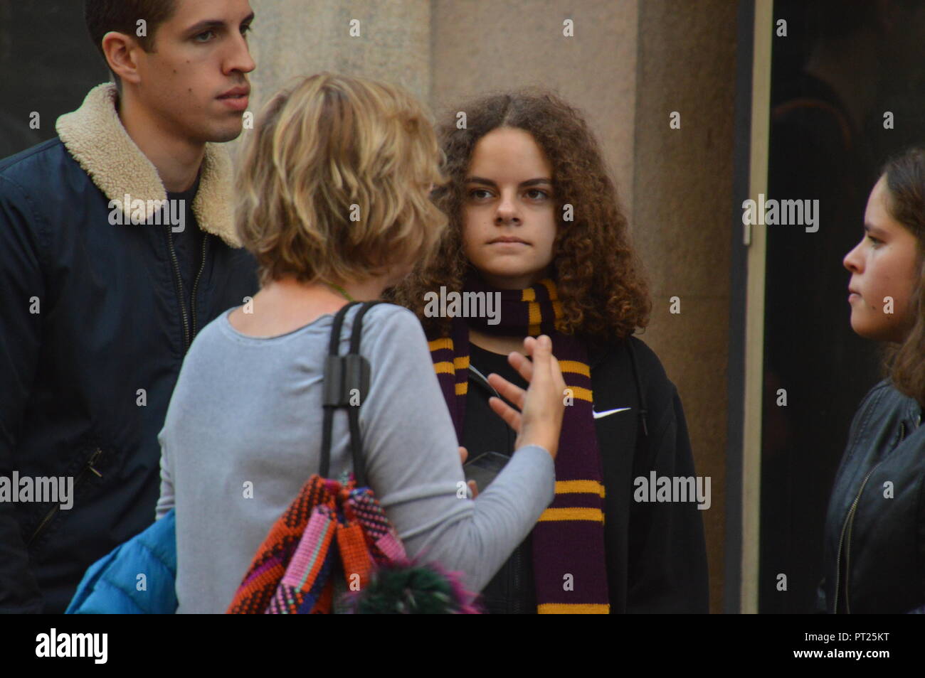 Marathon Harry Potter Grand Rex Hermione's lookalike fan. Paris, France. 06th Oct, 2018. Marathon Harry  Potter , at the occasion of the release of theÂ movieÂ Â Fantastic Beasts:  The Crimes of Grindelwald.Â Â . Paris,France. Cinema