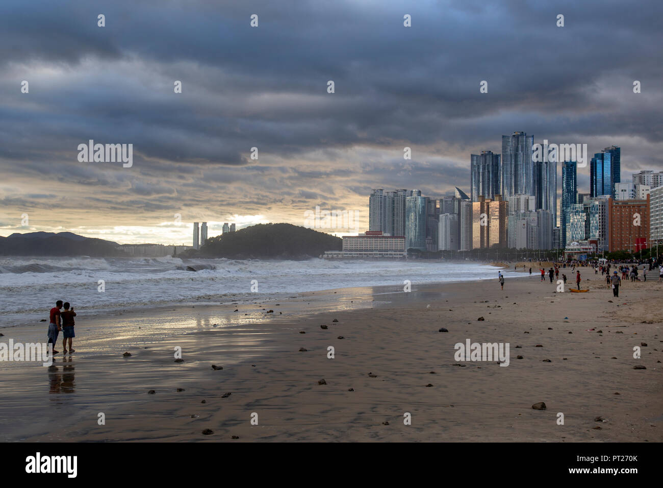 Haeundae Beach People Stock Photos Haeundae Beach People