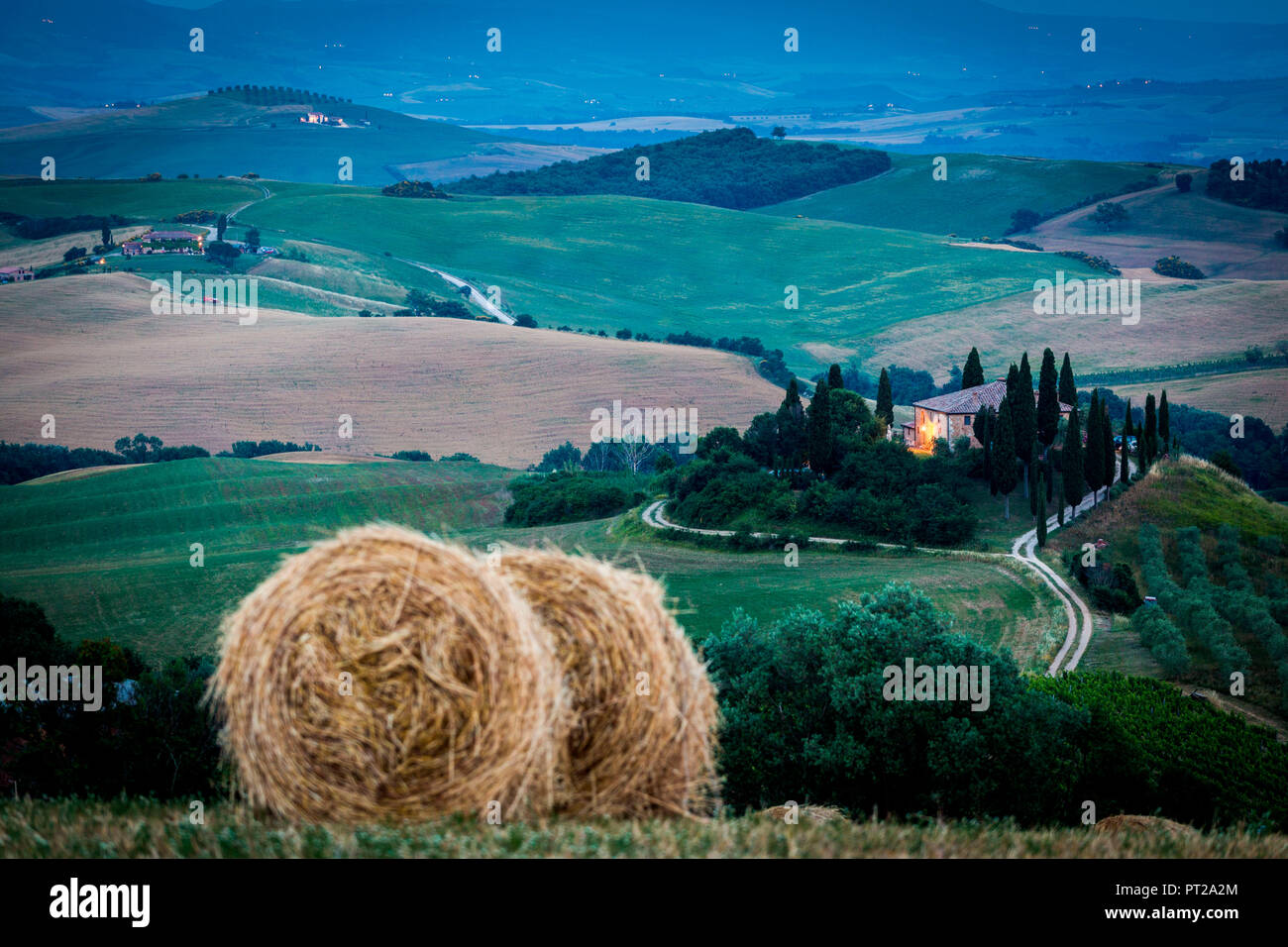 Val d'Orcia landscape during a summer evening, San Quirico, Tuscany, Italy Stock Photo