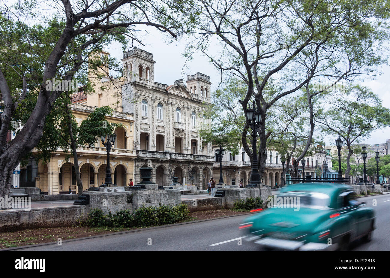 Cuba, Havana, La Habana, Parque Central, classic car Stock Photo