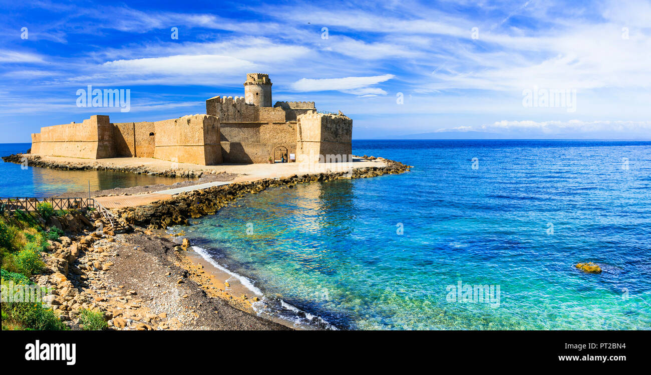 Impressive Aragonese castle in  Isola di Capo Rizzuto,Le Castella,near Crotone,Calabria,Italy. Stock Photo