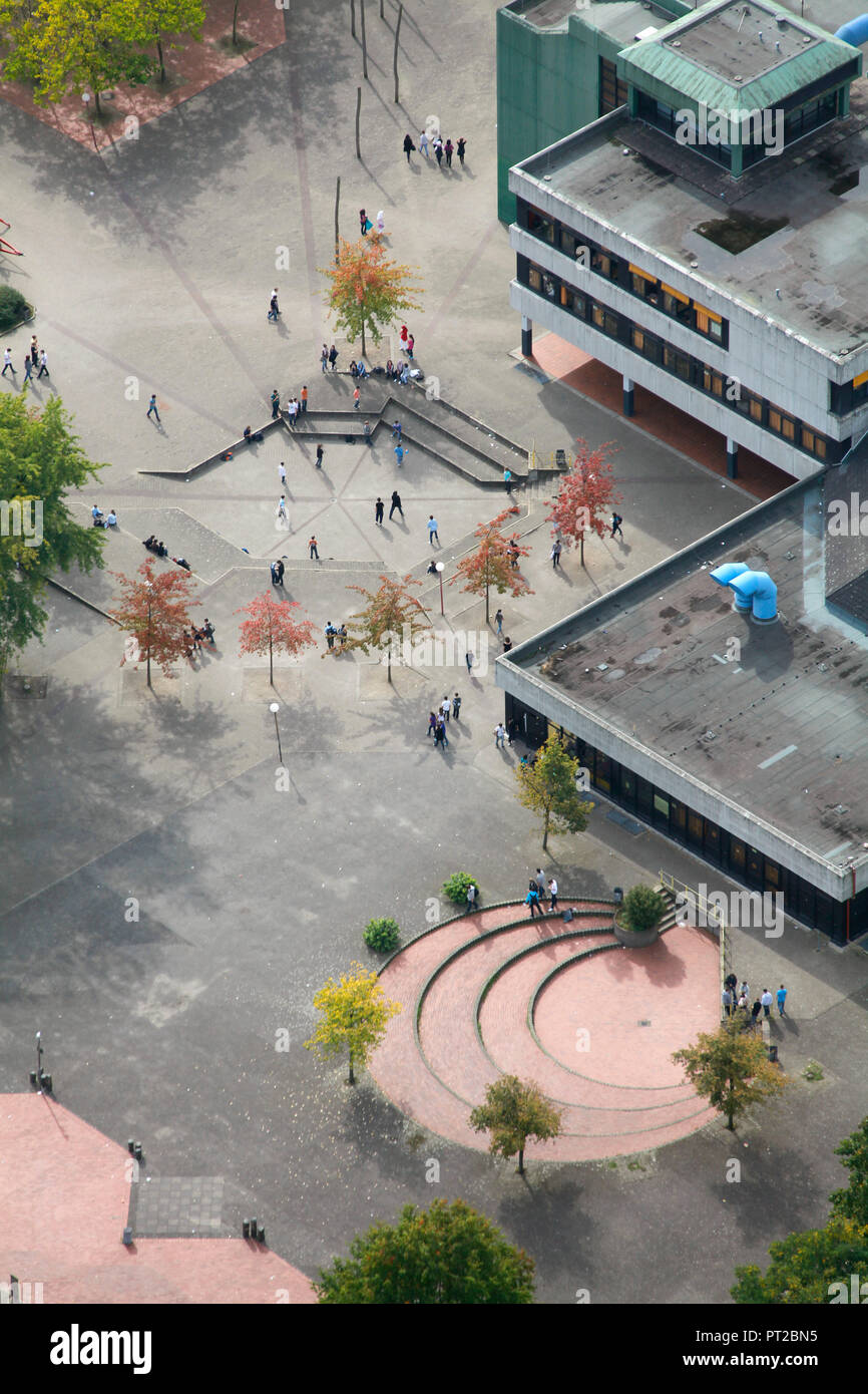 Aerial view, schoolyard, playground, pupils, break, free time, secondary school In the school center Brauck, Gladbeck, Ruhr area, North Rhine-Westphalia, Germany, Europe Stock Photo
