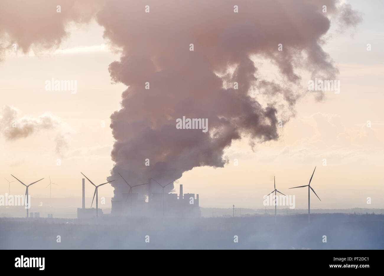 Brown coal Power Plant, RWE Power AG Power Plant Neurath, RWE Power AG Power Station Niederaussem, BoA 2 & 3, BoA 2 u 3, Grevenbroich, Rhineland, North Rhine-Westphalia, Germany Stock Photo