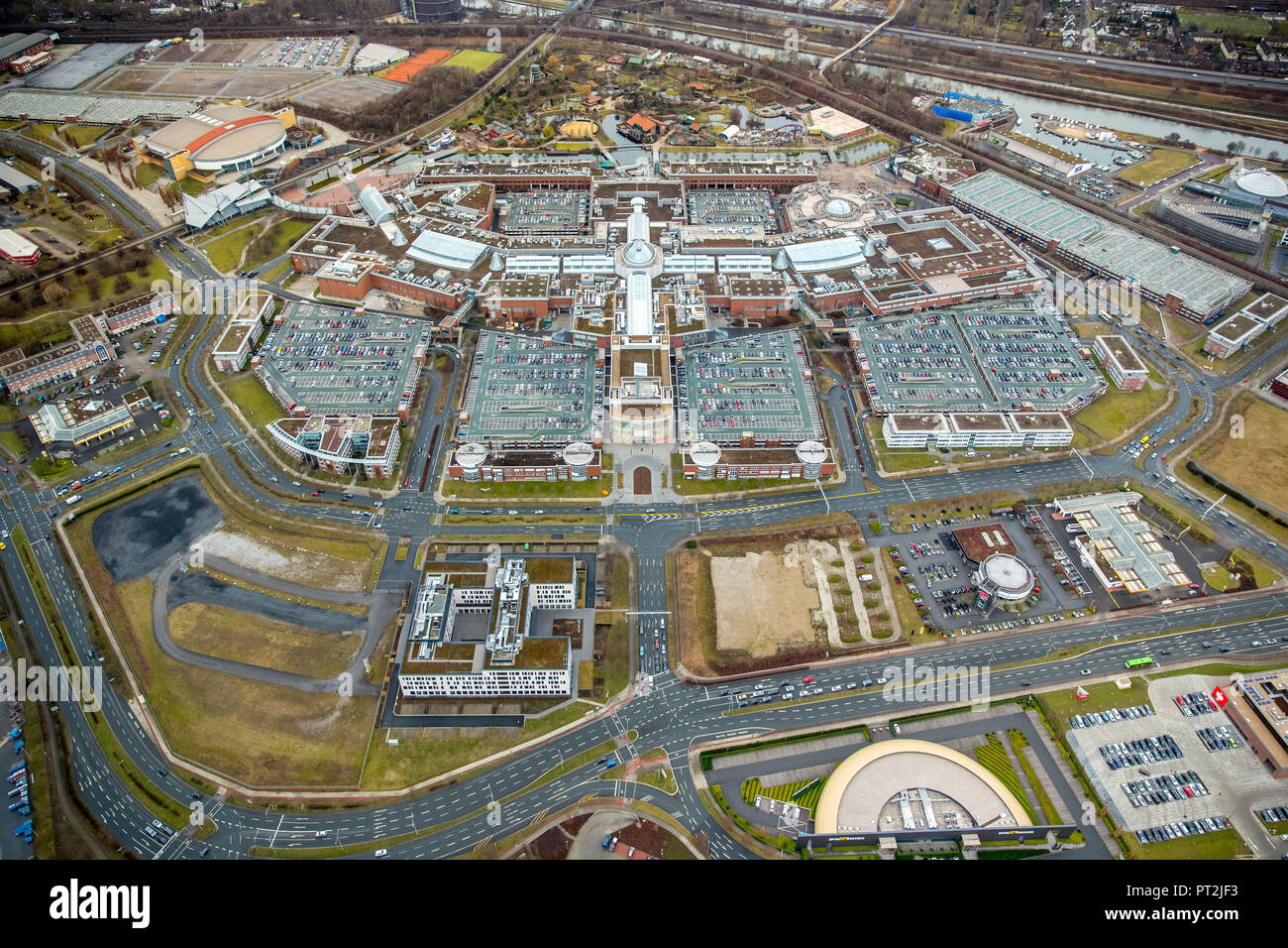 Shopping center oberhausen High Resolution Stock Photography and Images -  Alamy