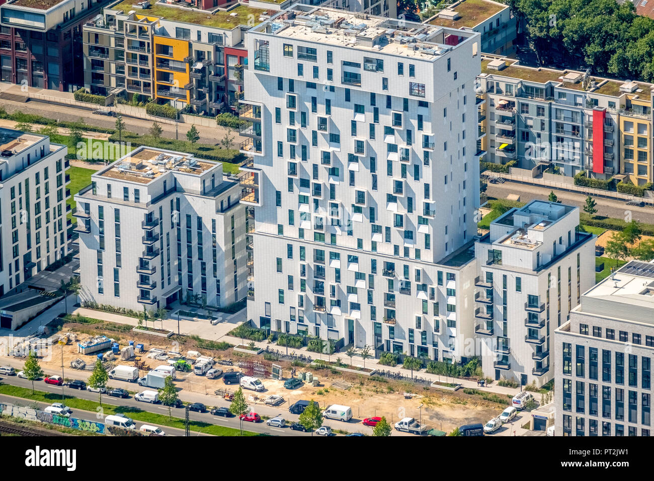 Modern architecture, Holiday Inn Dusseldorf City Toulouser Allee, Berty-Albrecht-Park, Dusseldorf, Rhineland, North Rhine-Westphalia, Germany Stock Photo