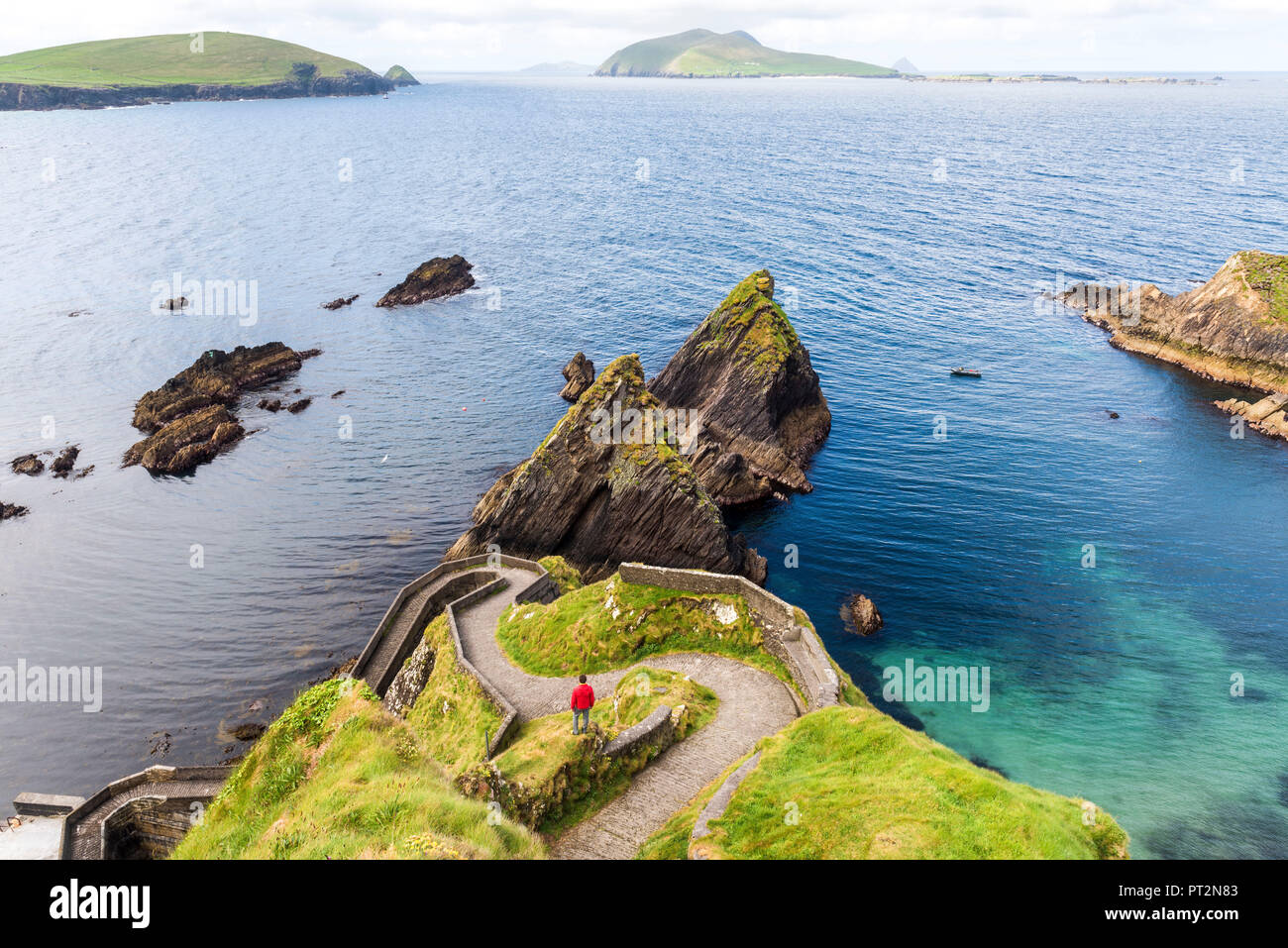 Dunquin pier, Dingle peninsula, County Kerry, Munster province, Ireland, Europe, Stock Photo