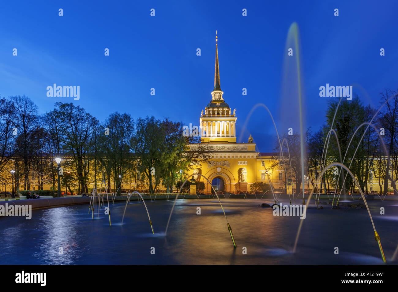 Admiralty building in the evening, St Petersburg, Russia Stock Photo