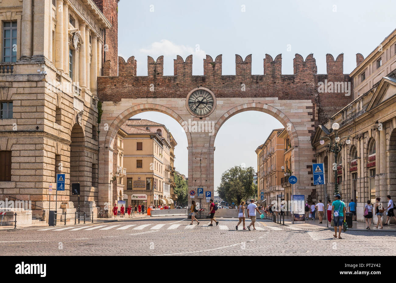 Archways Portoni della Bra, Piazza Bra, Verona, Veneto, Italy, Europe Stock Photo