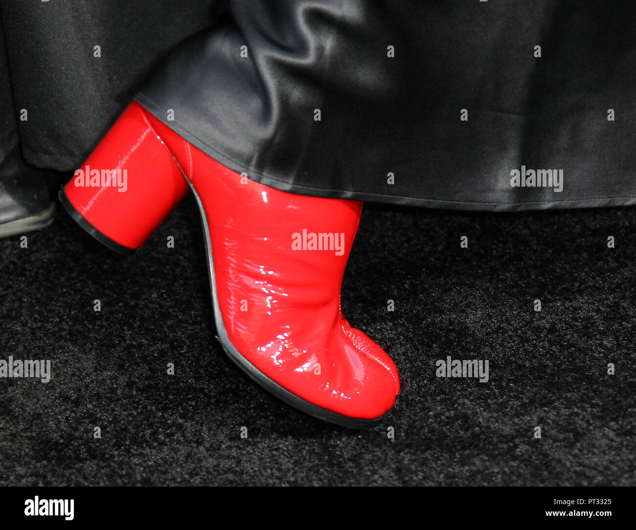 the-nun-bonnie-aarons-hi-res-stock-photography-and-images-alamy
