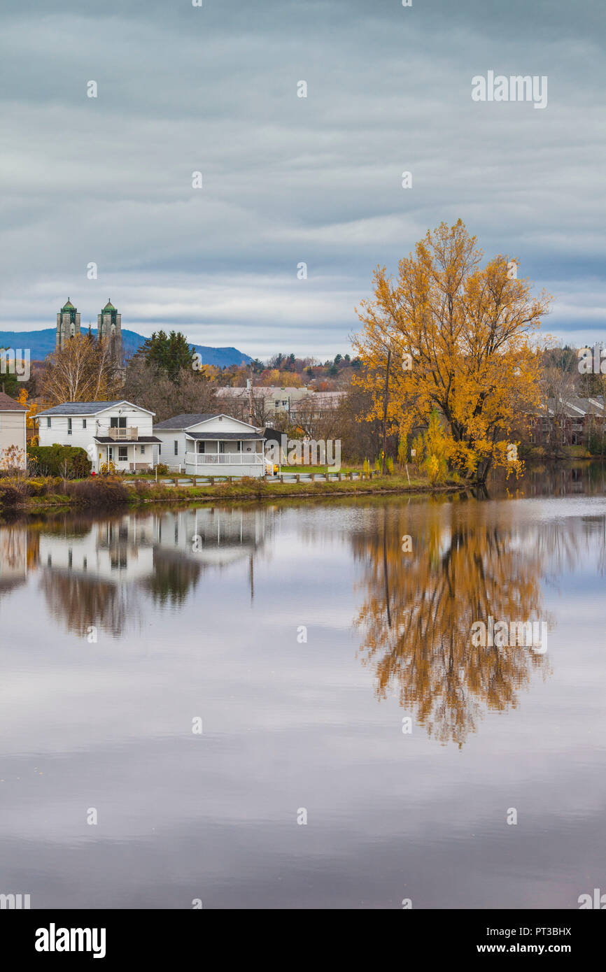 Canada, Quebec, Estrie Region, Magog, autumn Stock Photo Alamy