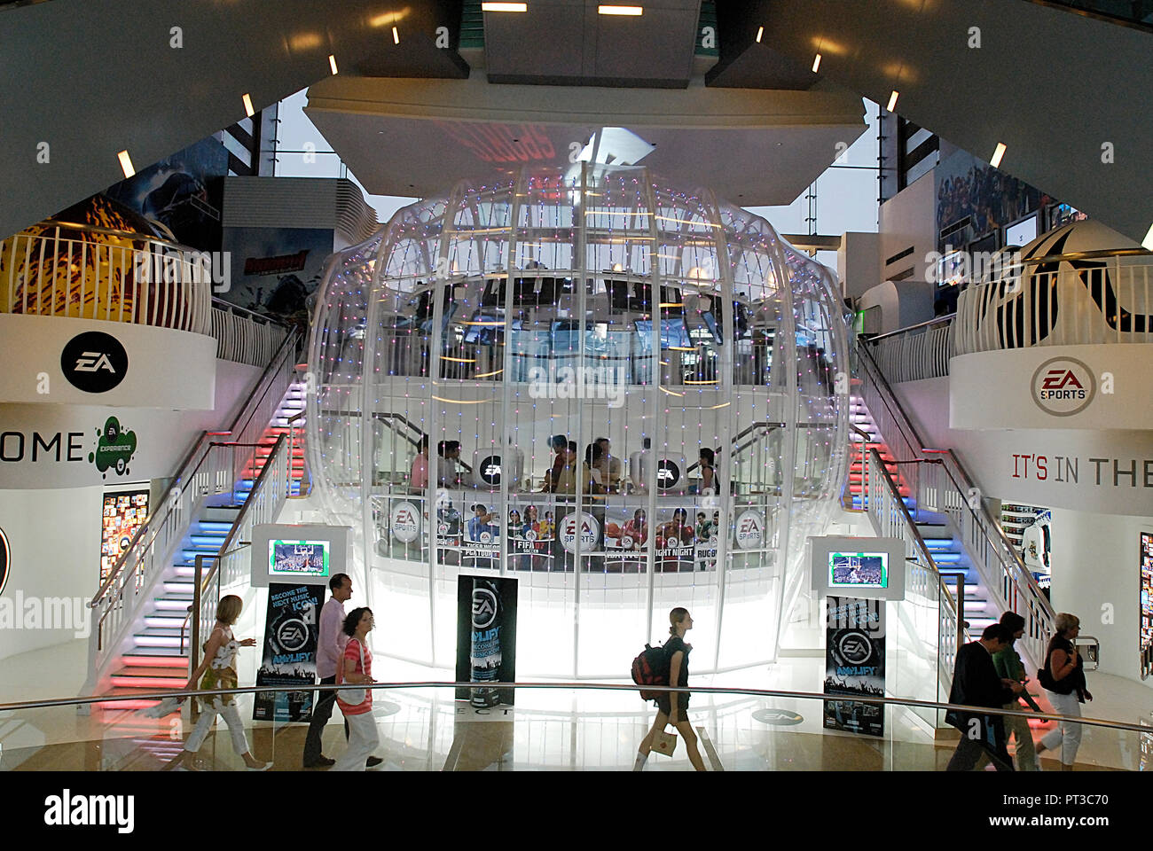 VIDEO GAMING STATION AT VICTORIA PEAK, HONG KONG Stock Photo Alamy