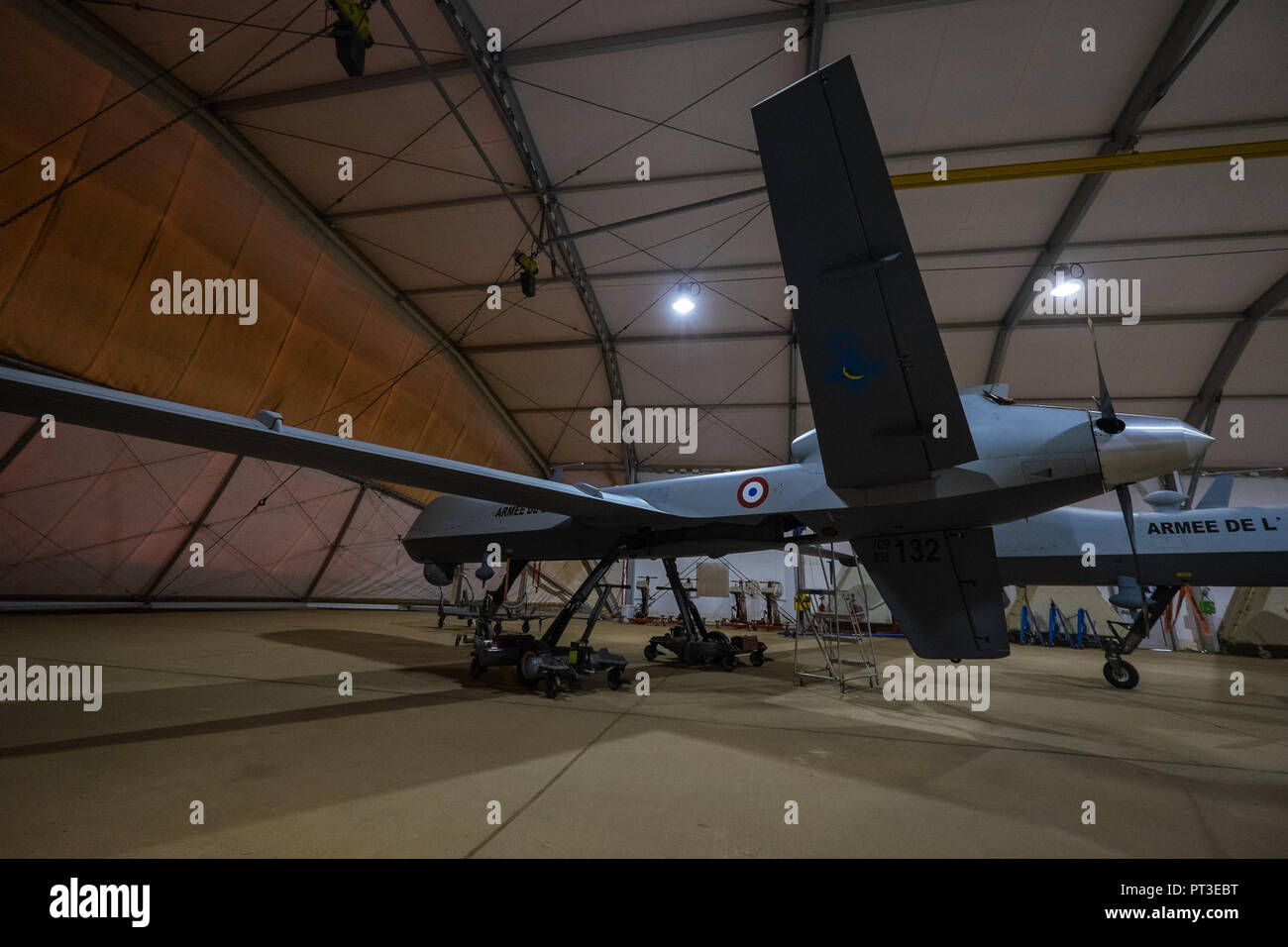 Drones in military operations hi-res stock photography and images - Alamy