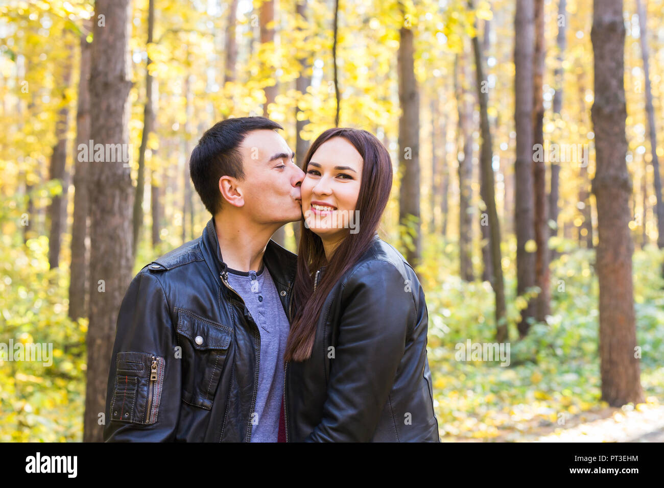 Hispanic teen couple in love hi-res stock photography and images - Alamy