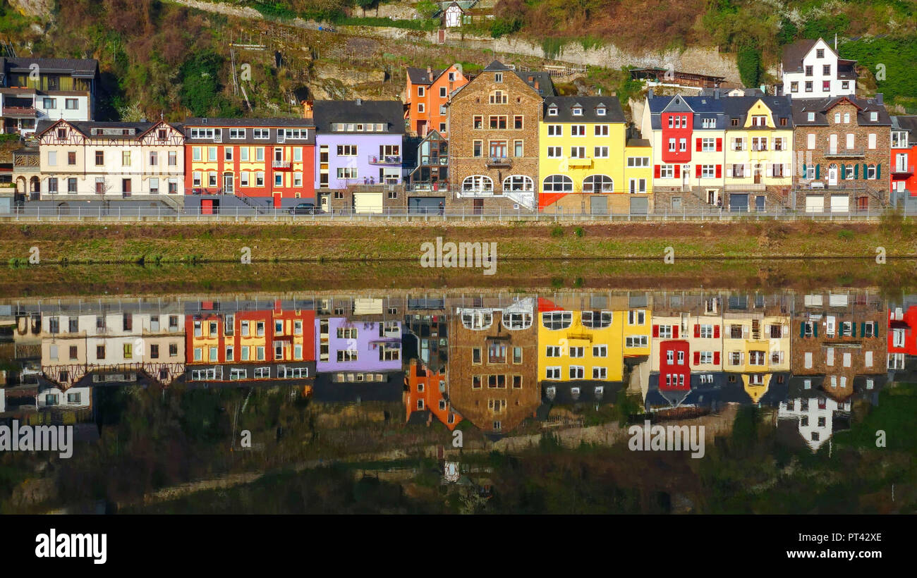 Row of houses on the mosel riverside in cochem hires stock photography and images Alamy